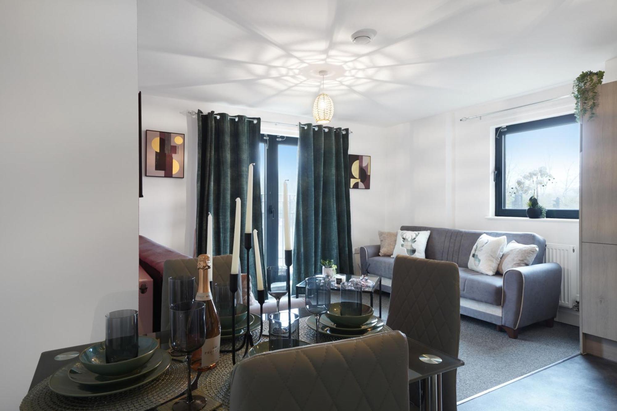 Livestay-New Private Apartment Building Minutes From Heathrow Slough Eksteriør bilde