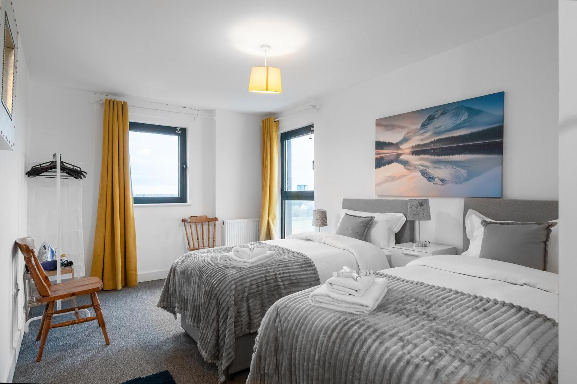 Livestay-New Private Apartment Building Minutes From Heathrow Slough Eksteriør bilde