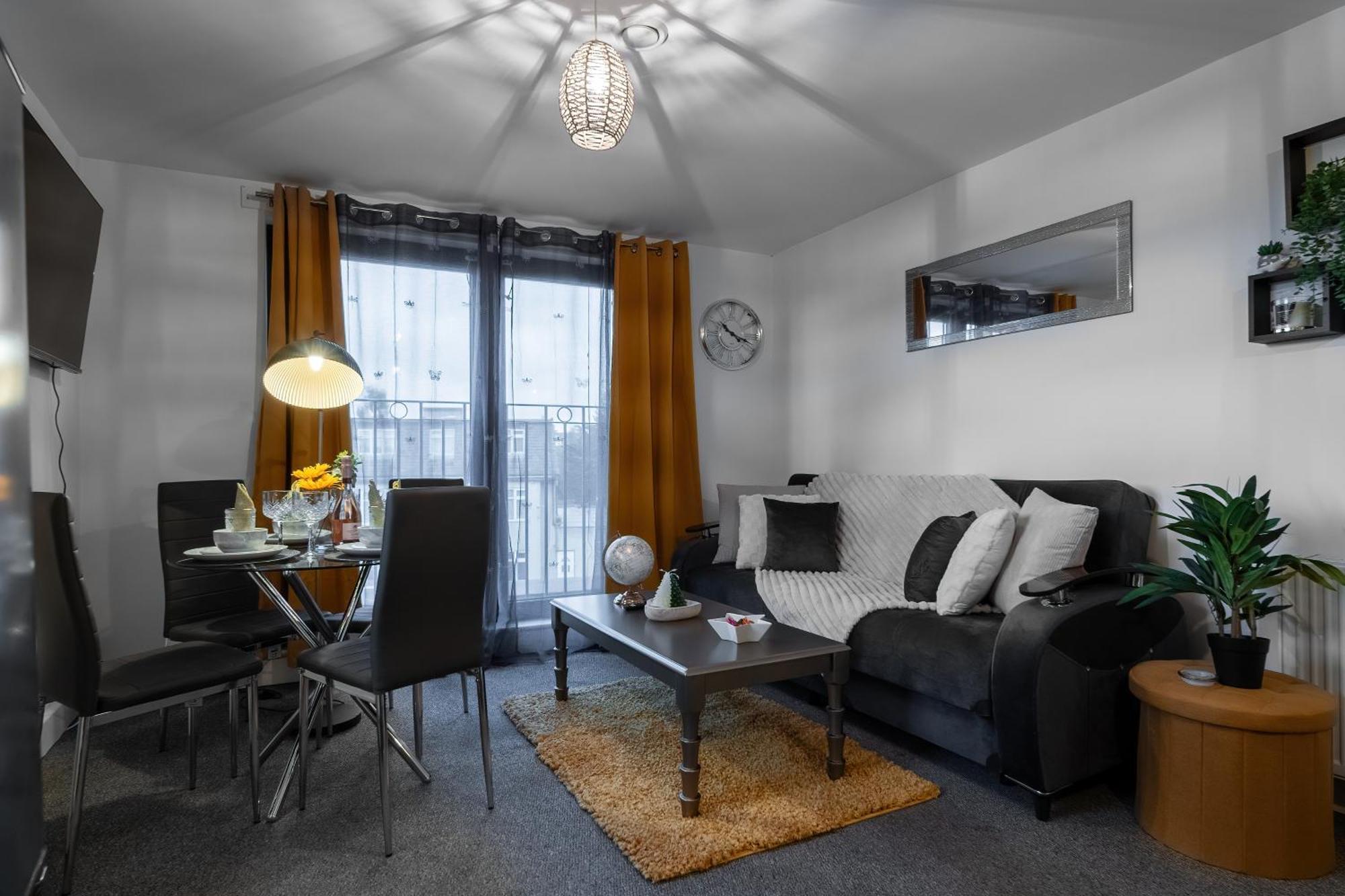 Livestay-New Private Apartment Building Minutes From Heathrow Slough Eksteriør bilde