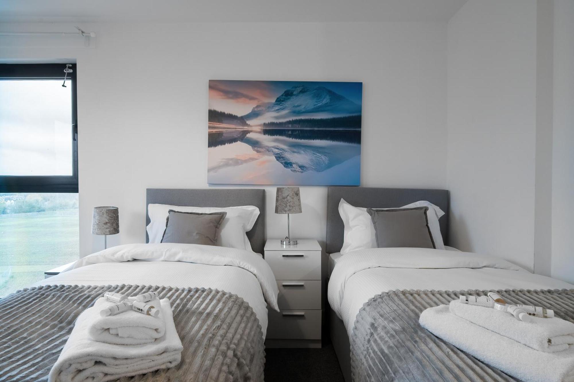 Livestay-New Private Apartment Building Minutes From Heathrow Slough Eksteriør bilde